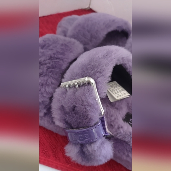 UGG Violet Bloom Fuzz Yeah Slide SLIPPER Sz 8 Adjustable To  Larger Sz Hard Sole - Picture 3 of 15